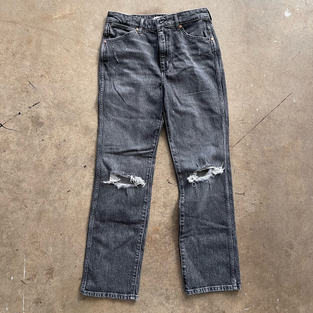 Wrangler jeans Wild West High Rise Straight. Size W28 L28. Brand New with tags.